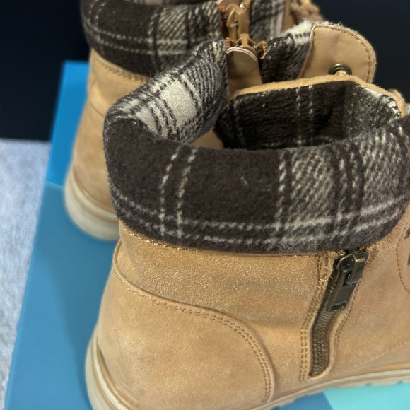 Cliffs by White Mountain Boots size: 9 - Picture 9 of 12